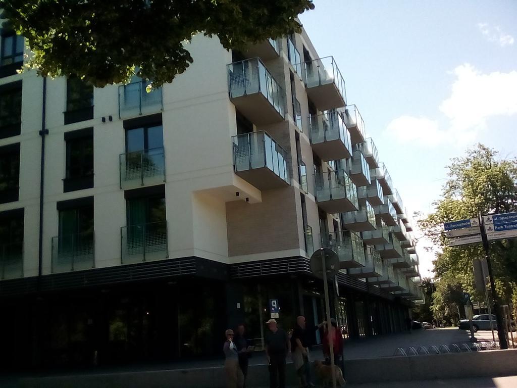 Karmazynowy Apartament Nad Morzem Apartamento Kołobrzeg Exterior foto