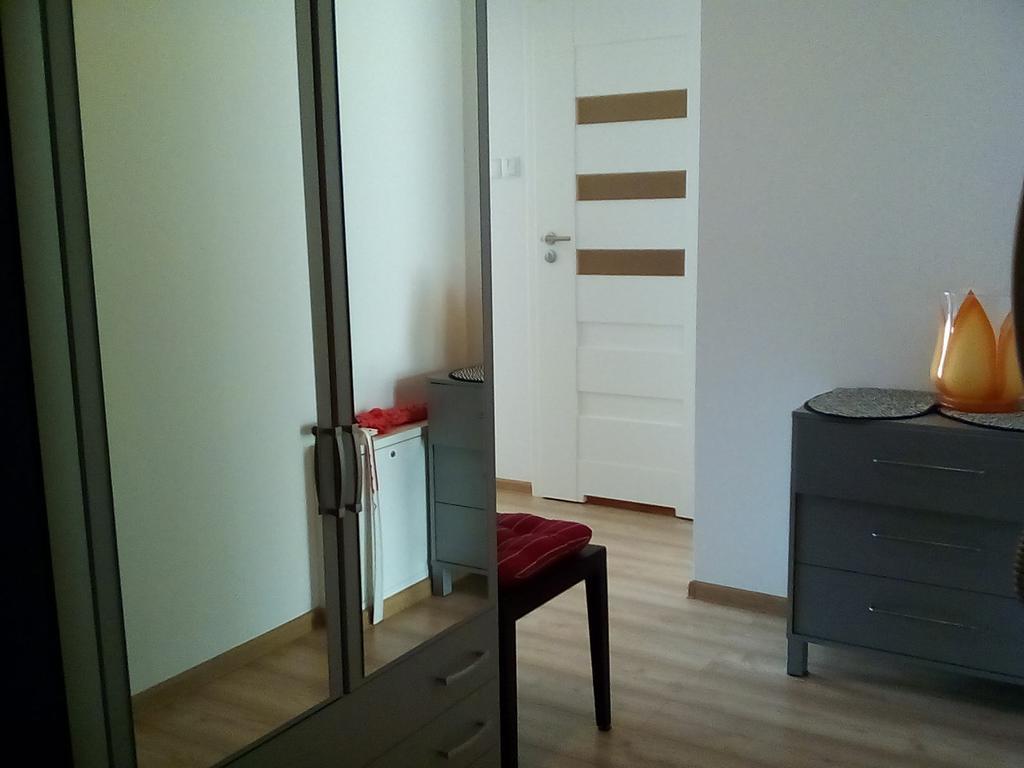 Karmazynowy Apartament Nad Morzem Apartamento Kołobrzeg Exterior foto