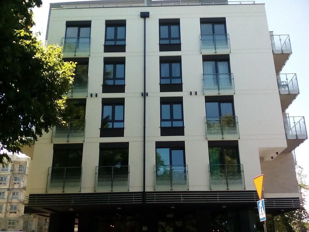 Karmazynowy Apartament Nad Morzem Apartamento Kołobrzeg Exterior foto