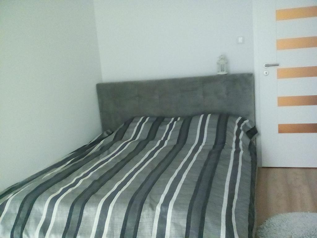 Karmazynowy Apartament Nad Morzem Apartamento Kołobrzeg Exterior foto